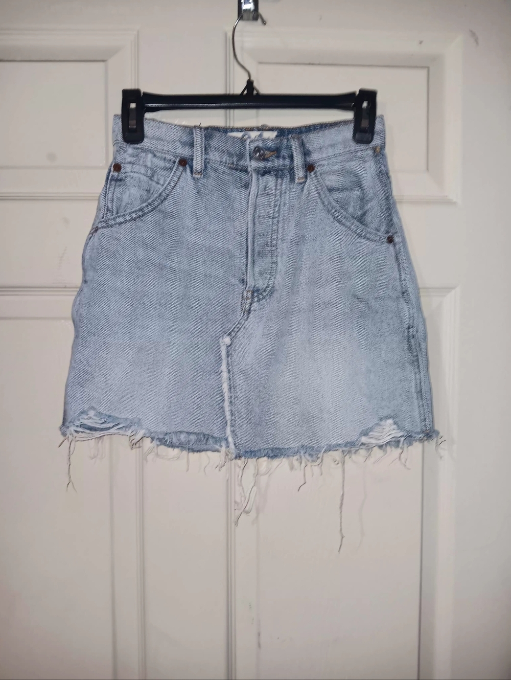 We The Free Light Wash Denim Mini Skirt - Light Blue Button Fly 5 Pocket Sz 24